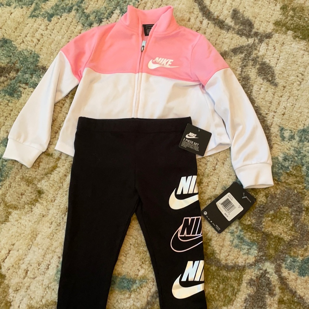 Nike zip up and leggings